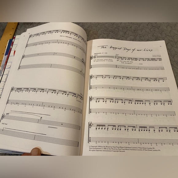 Pink Floyd The Wall Guitar Tab Book - Picture 8 of 12